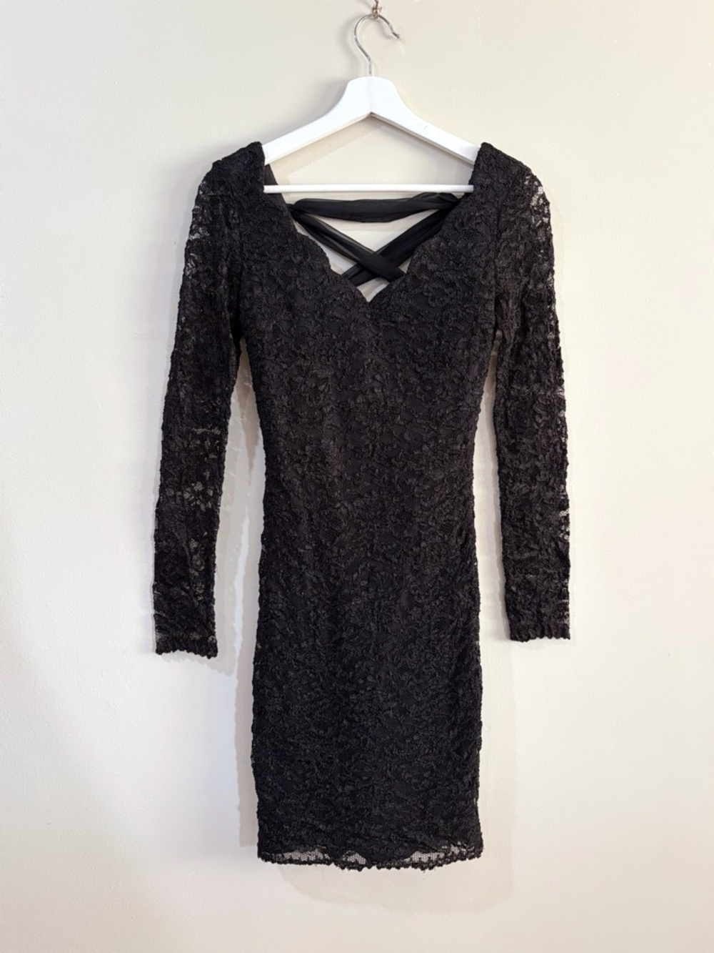 Betsy & Adam Dress Women 7-8 Black Lace Bodycon V Back Party Goth Chic